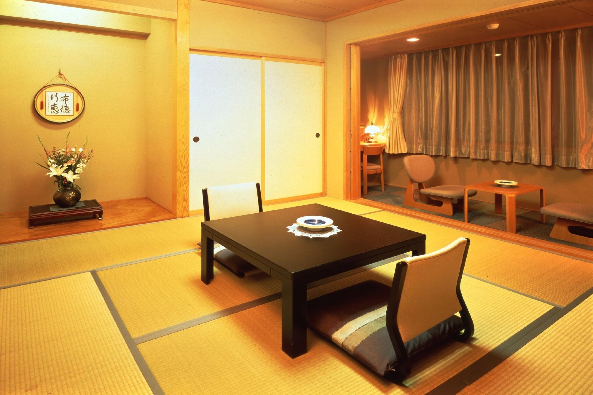 Hakuba Hotel Ougiya Exterior photo