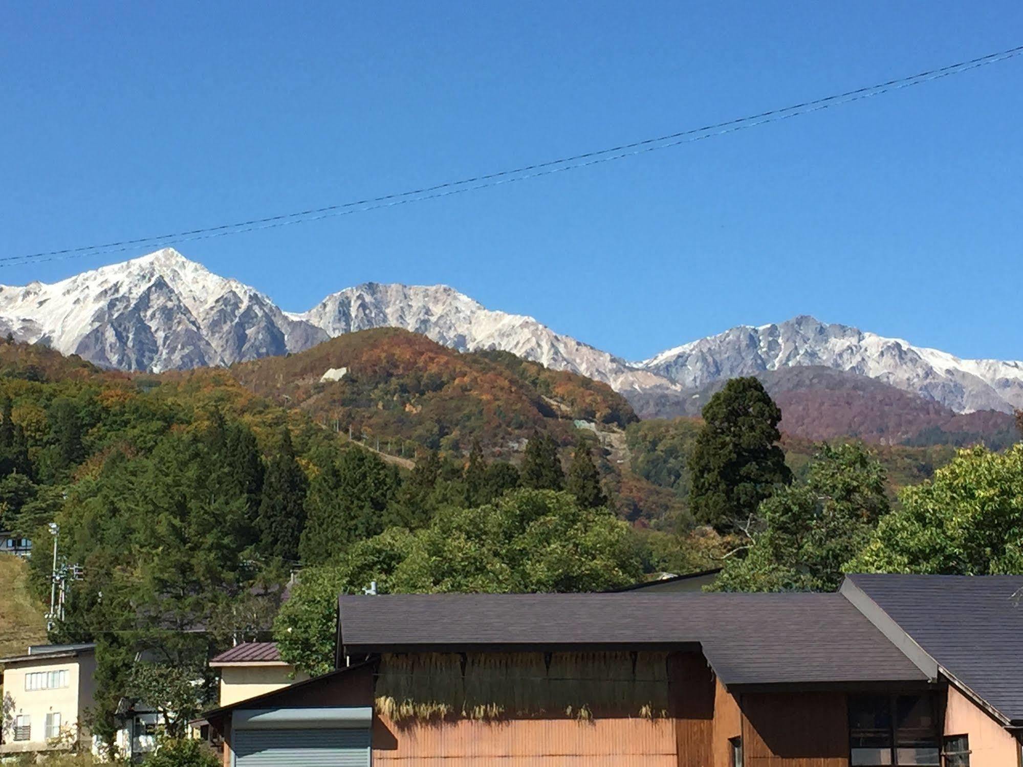 Hakuba Hotel Ougiya Exterior photo